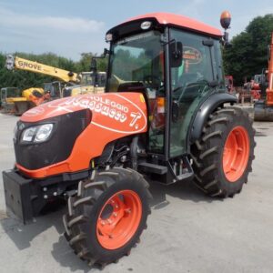 Kubota M8540N