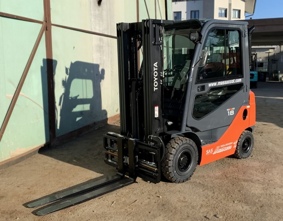 Toyota 02-8FDF18